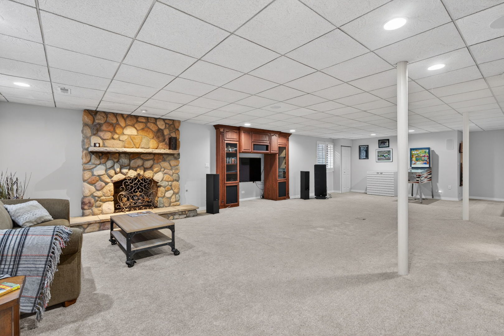 40W310 Waterford Lane, St. Charles, IL 60175