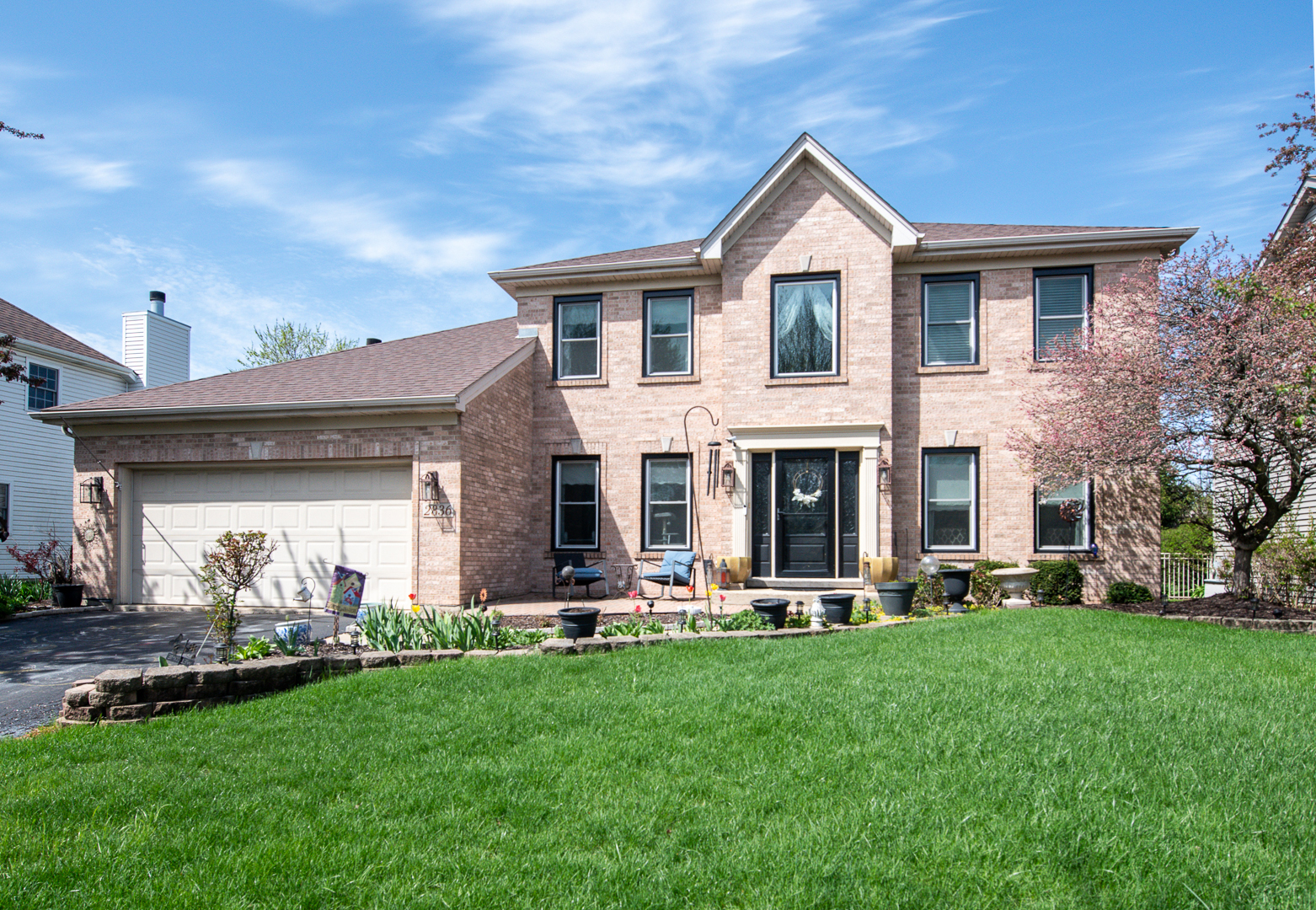 2836 Fairhauser Court, Naperville, IL 60564