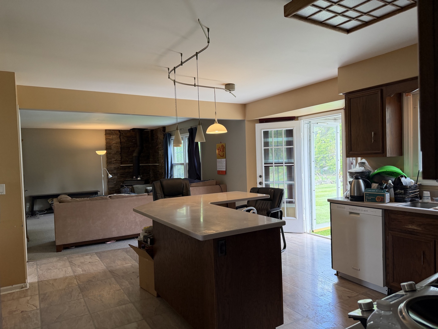 29W026 103rd Street, Naperville, IL 60564