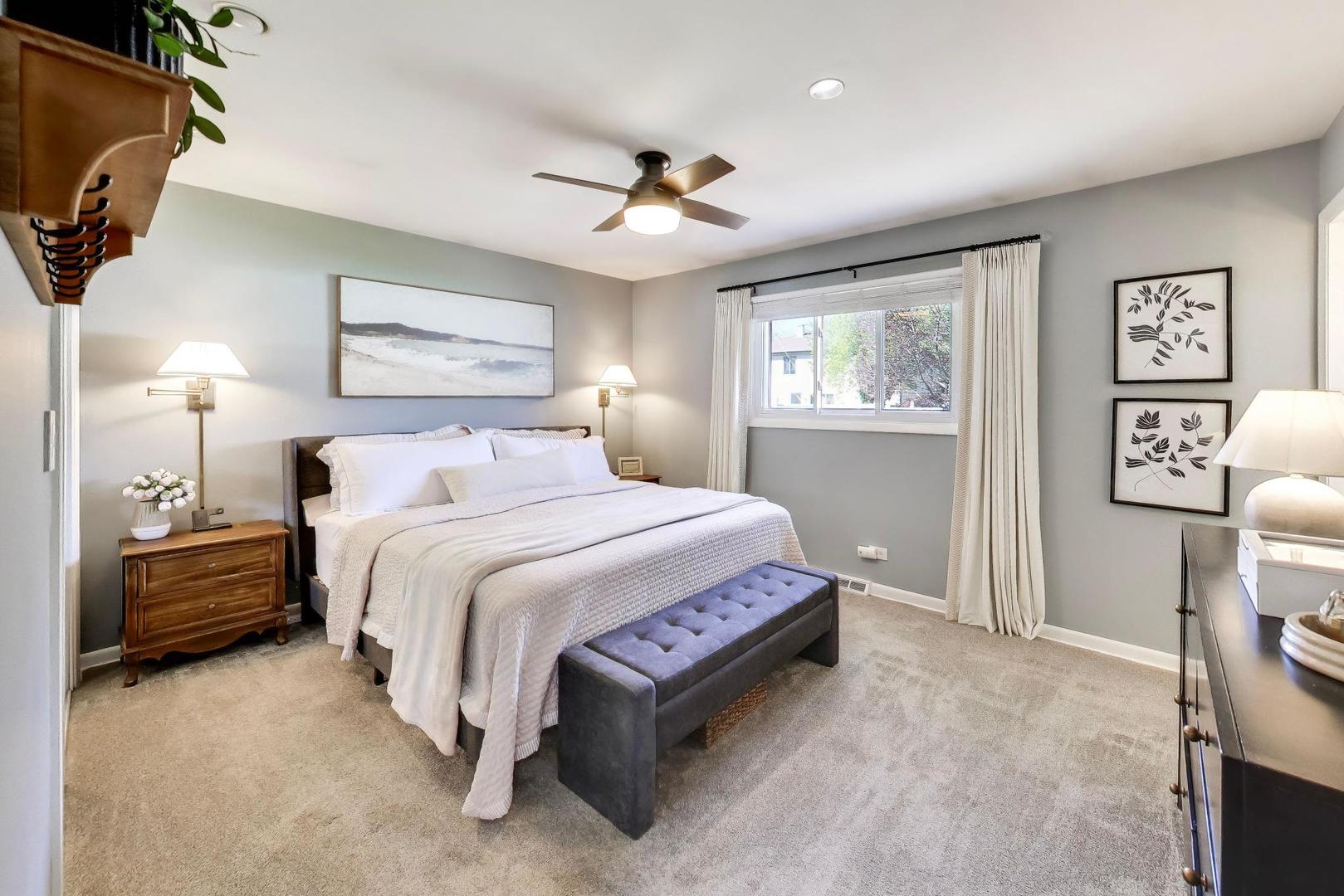 1144 N Fischer Drive, Addison, IL 60101