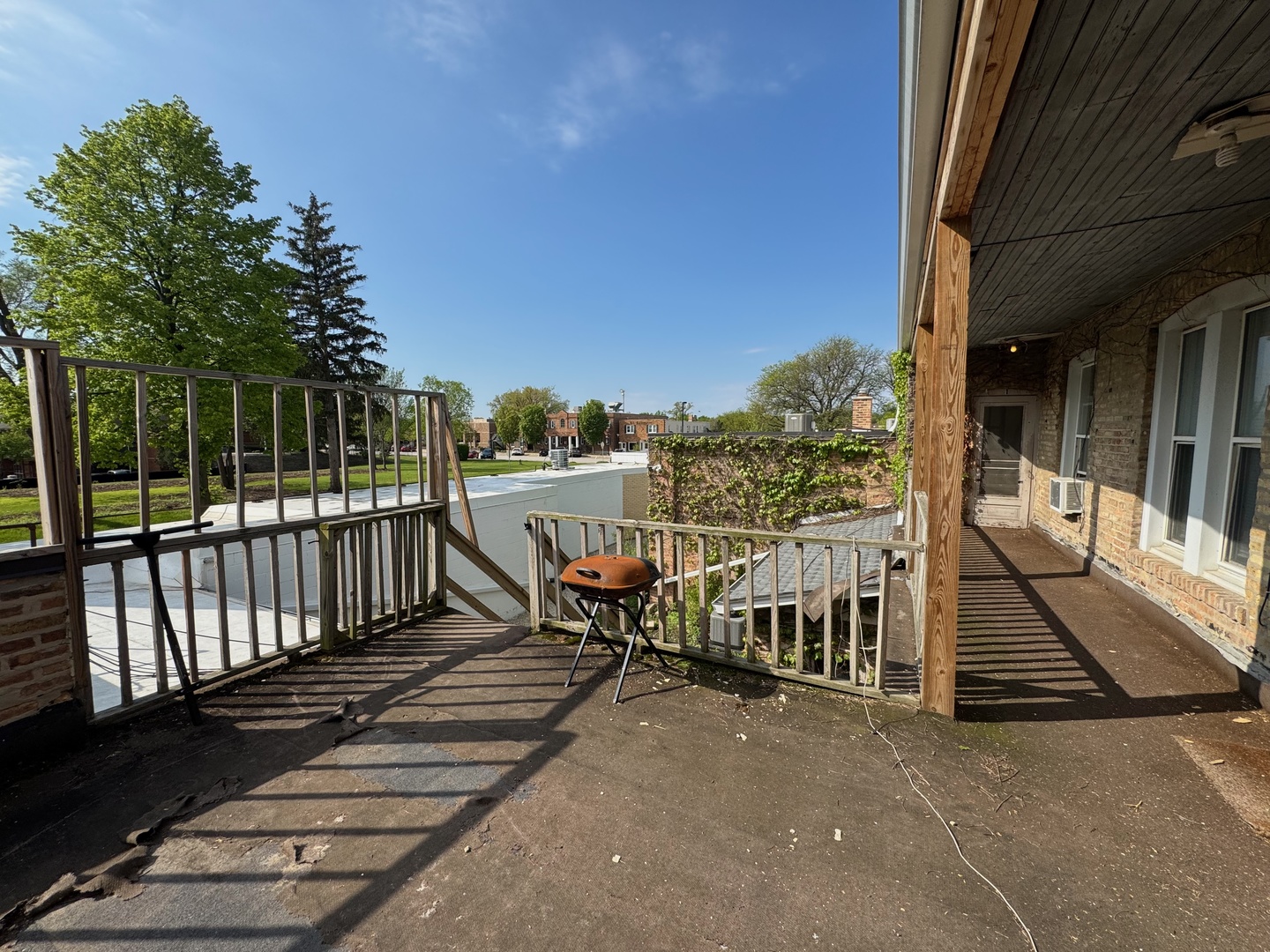 28w579 Stafford Place #1, Warrenville, IL 60555