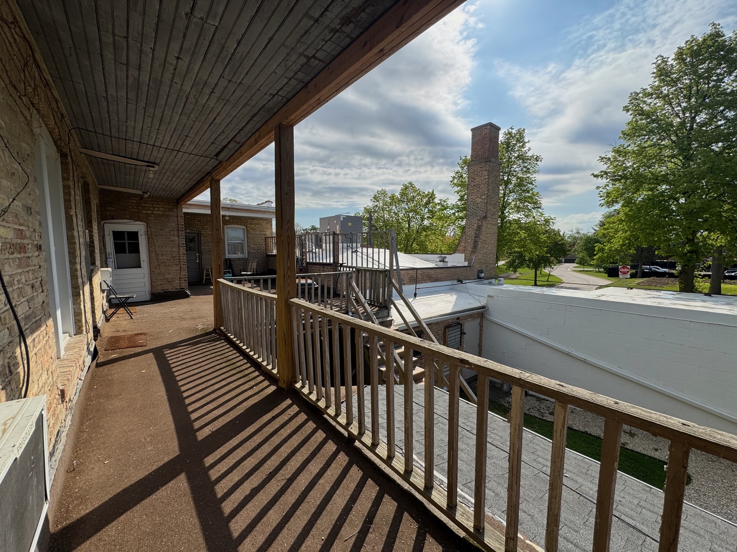 28w579 Stafford Place #1, Warrenville, IL 60555