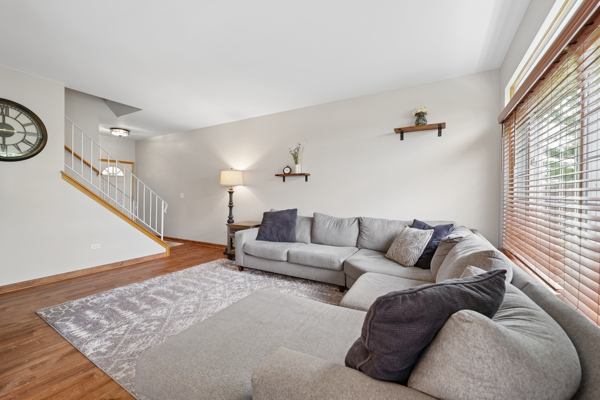 18293 Kirby Drive, Tinley Park, IL 60487