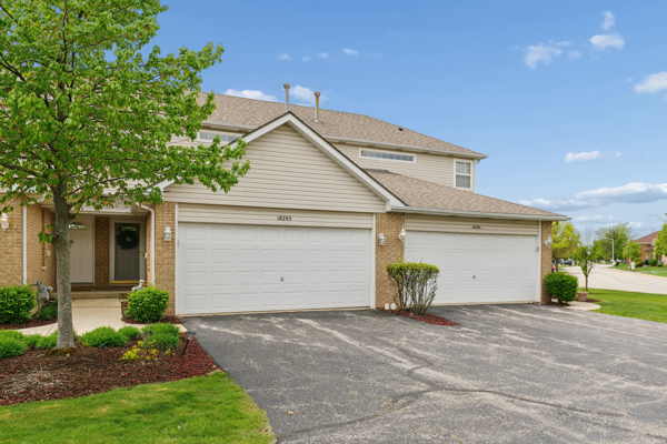 18293 Kirby Drive, Tinley Park, IL 60487