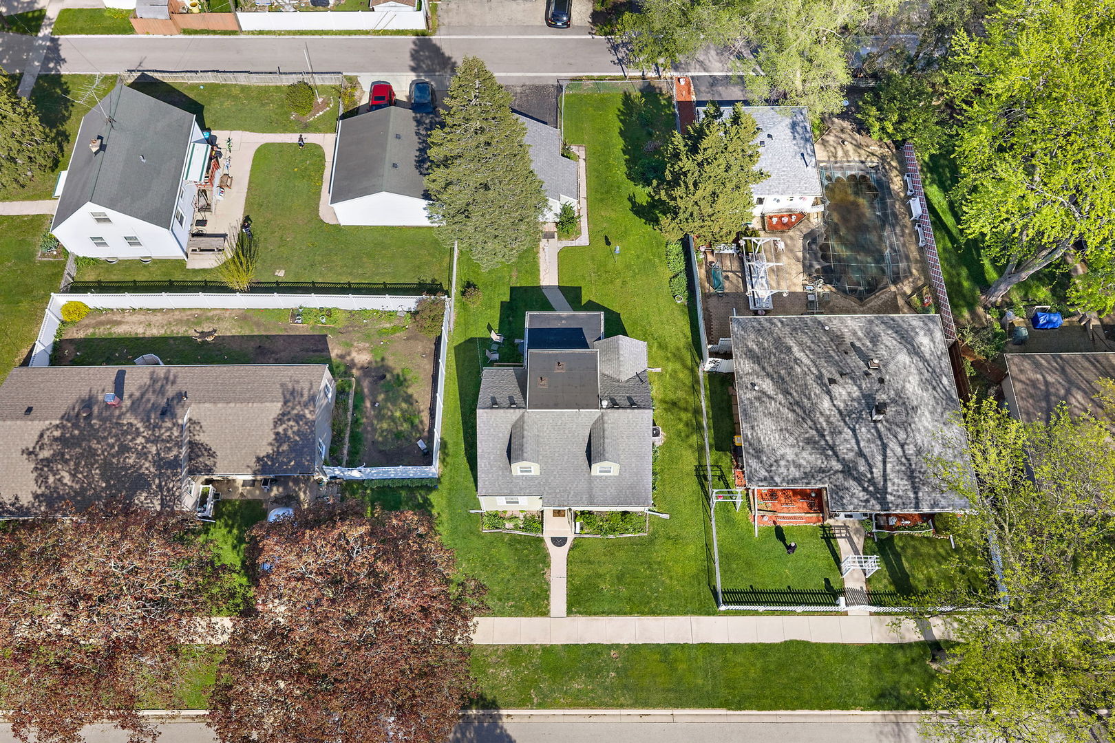 515 Illinois Avenue, Elgin, IL 60120