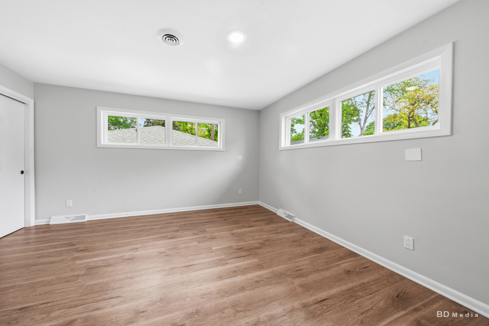 521 Cowles Avenue, Joliet, IL 60435