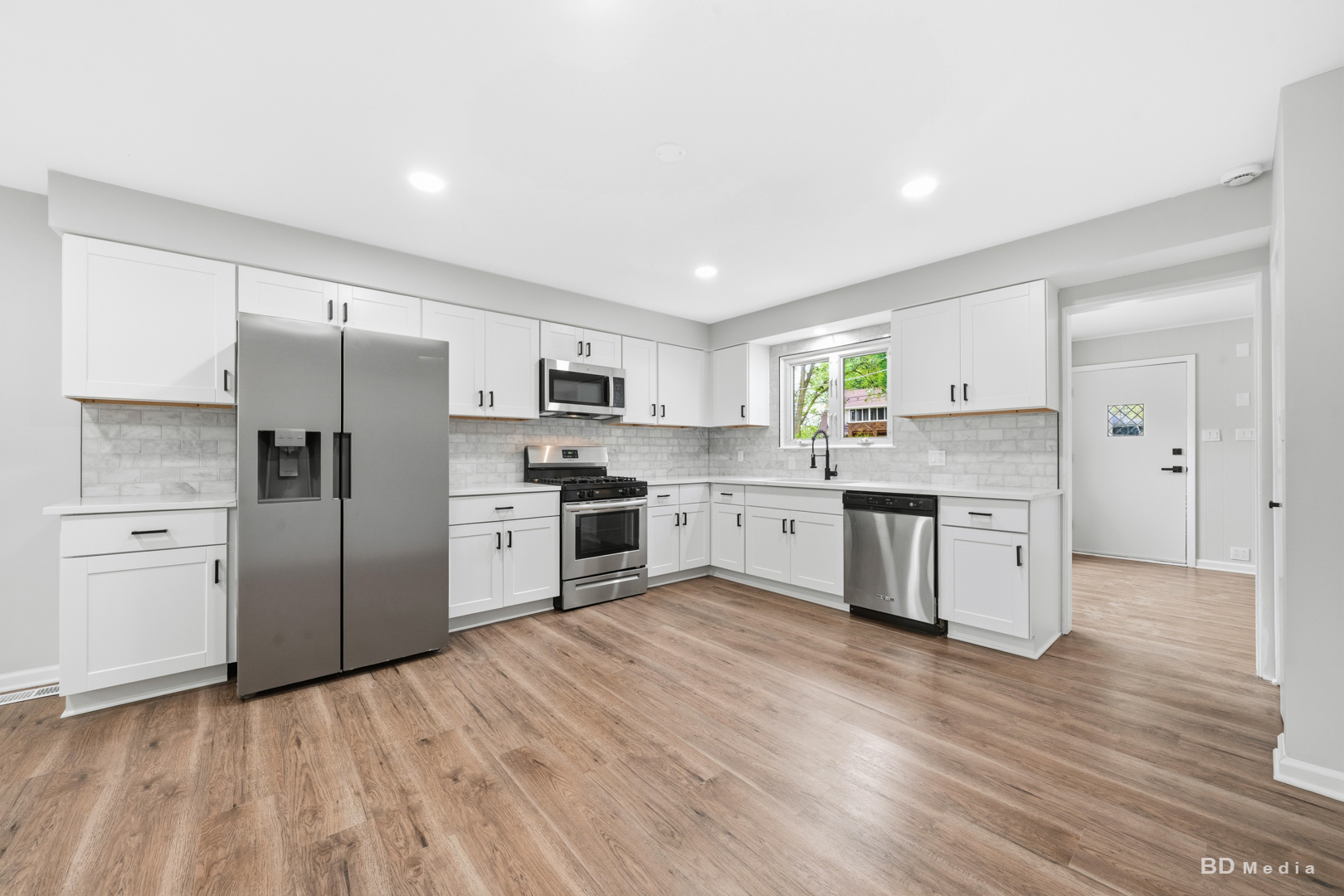 521 Cowles Avenue, Joliet, IL 60435