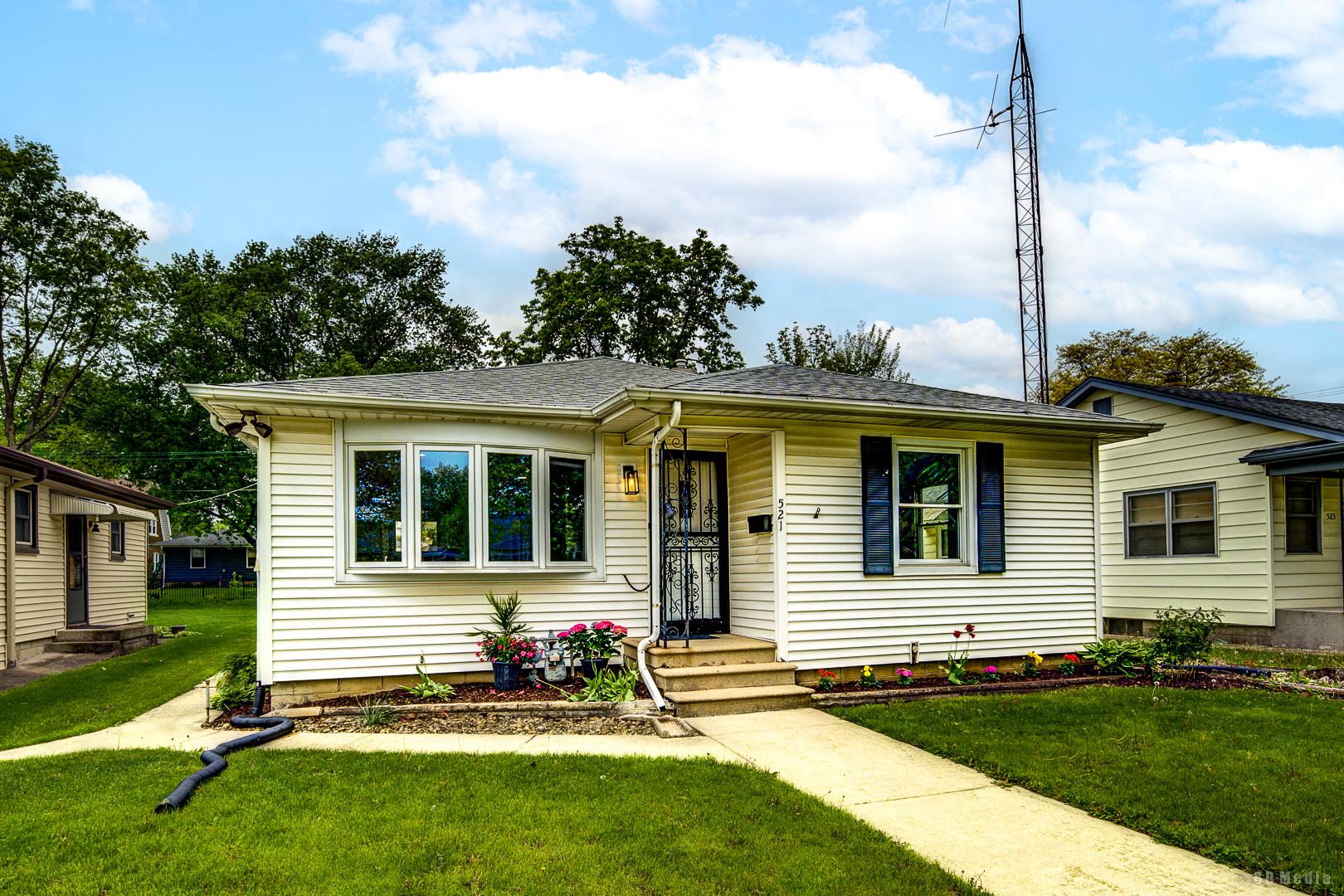 521 Cowles Avenue, Joliet, IL 60435