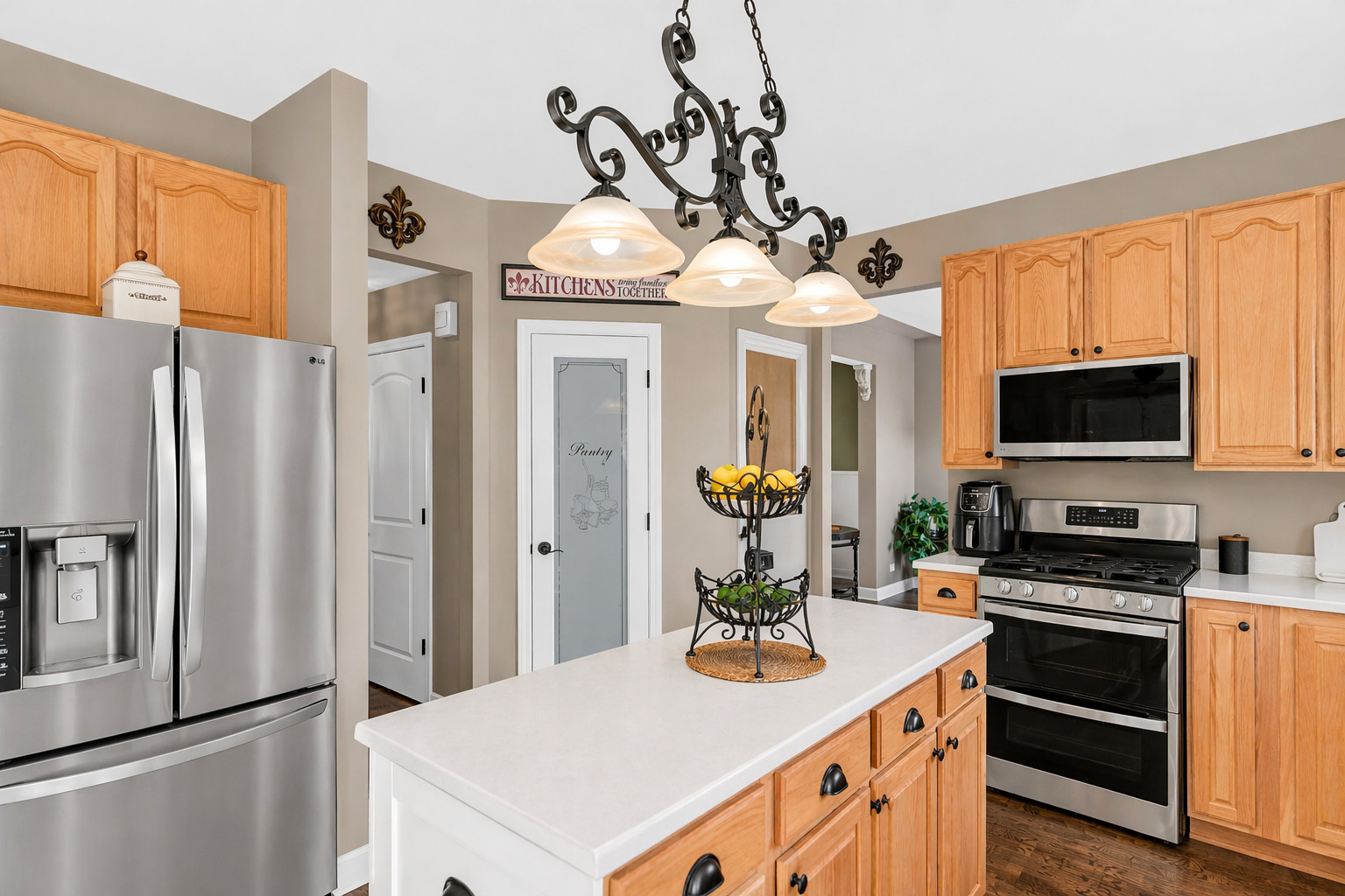 280 PRESTWICKE Boulevard, Algonquin, IL 60102