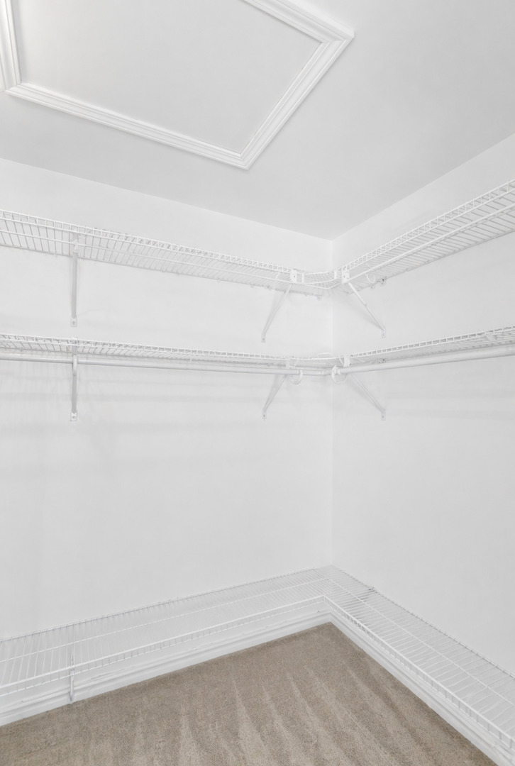 280 PRESTWICKE Boulevard, Algonquin, IL 60102