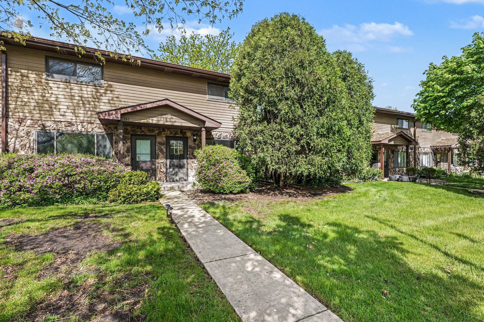 151 S Ruga Court, Addison, IL 60101
