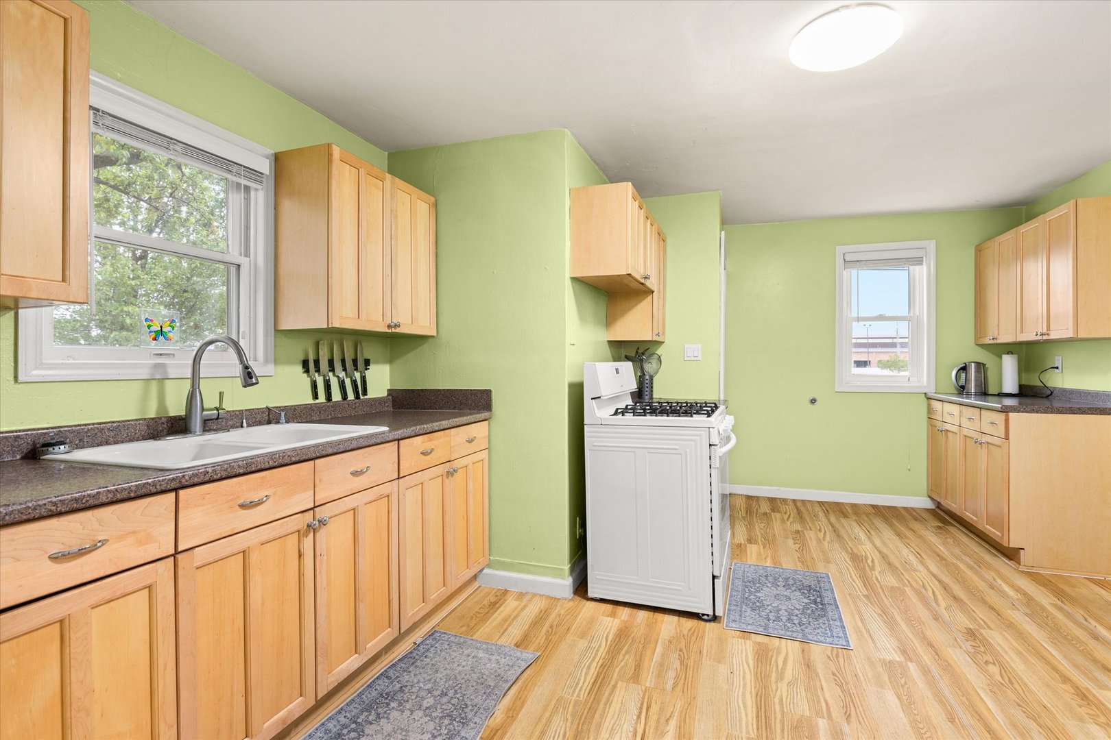 222 19th Avenue, Ottawa, IL 61350