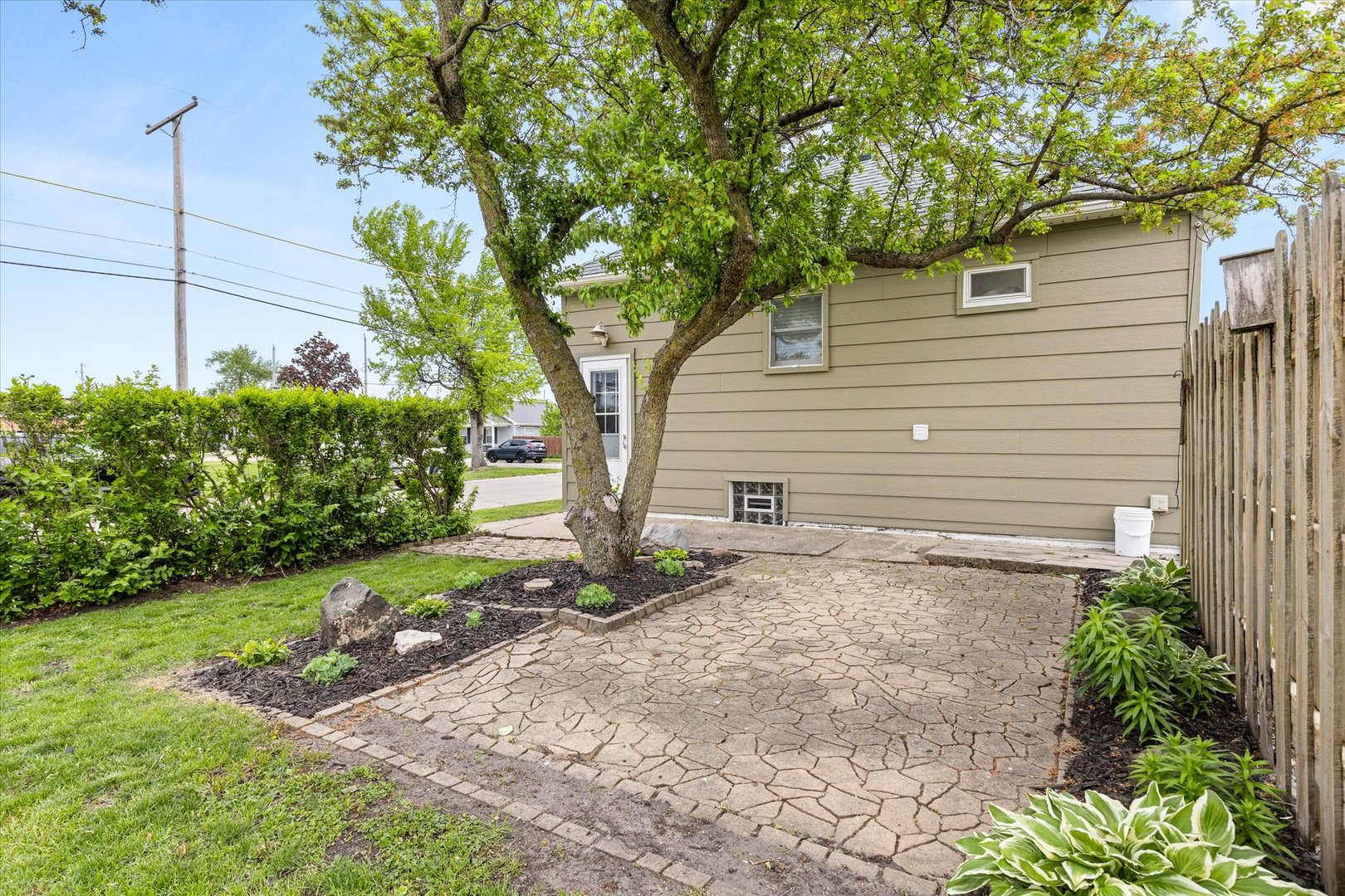 222 19th Avenue, Ottawa, IL 61350