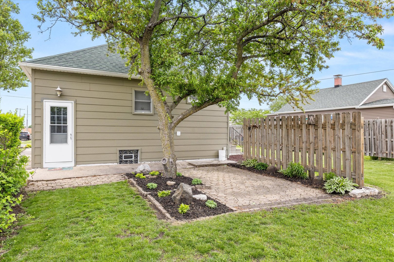 222 19th Avenue, Ottawa, IL 61350