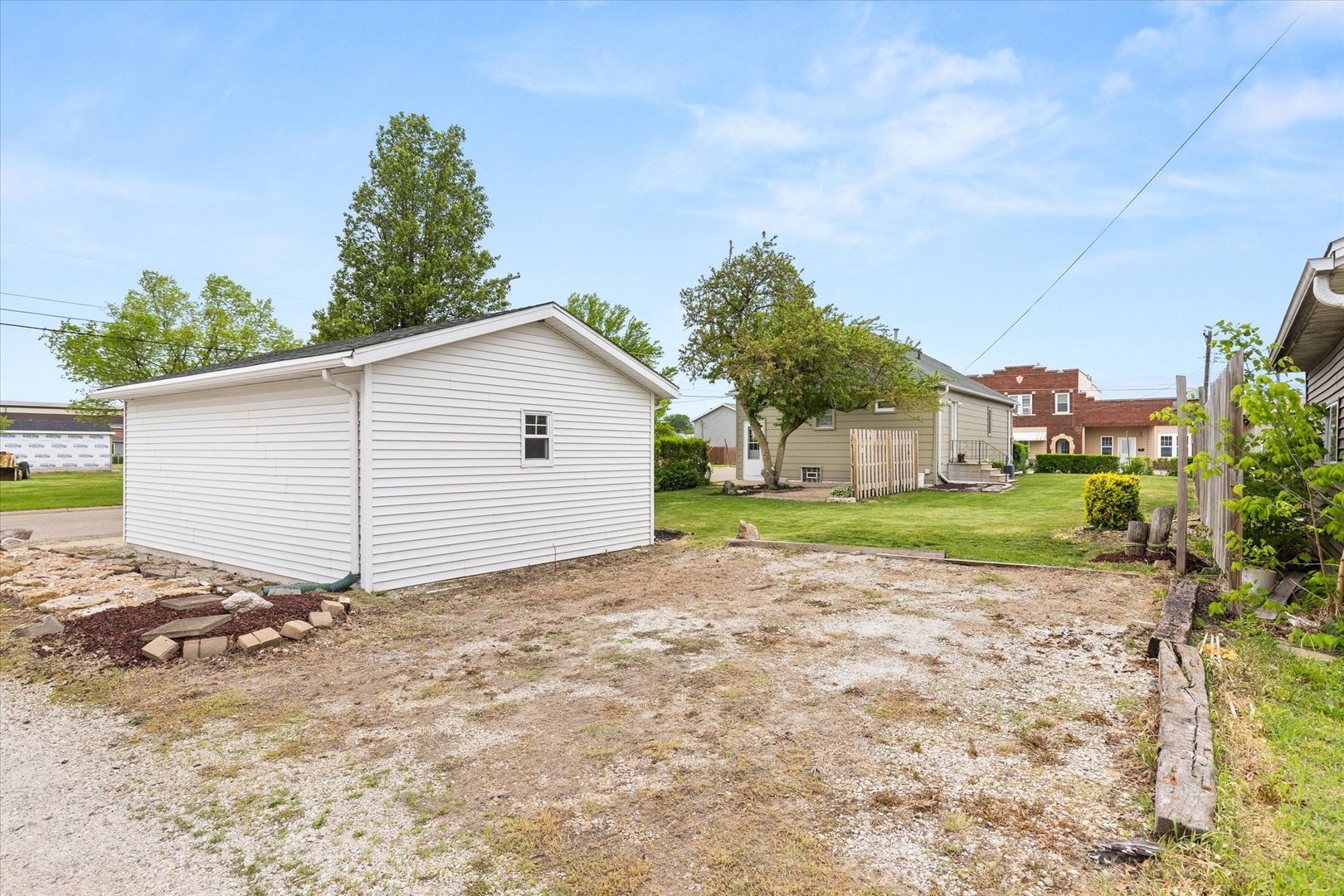222 19th Avenue, Ottawa, IL 61350