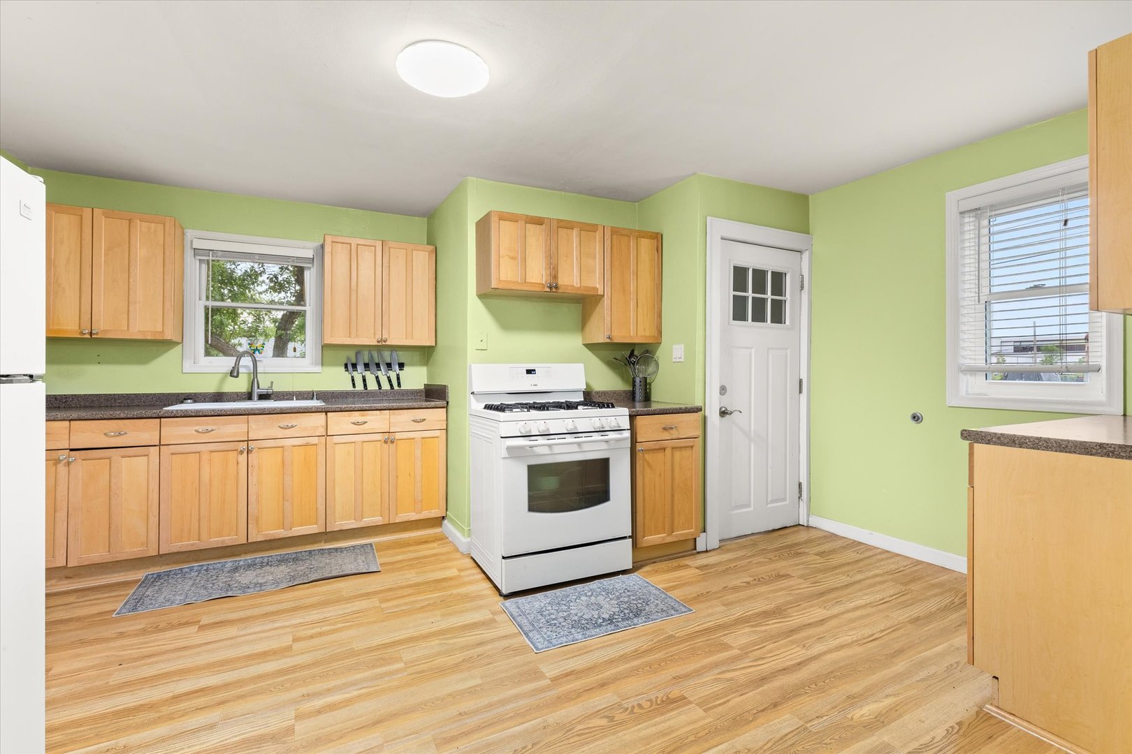222 19th Avenue, Ottawa, IL 61350