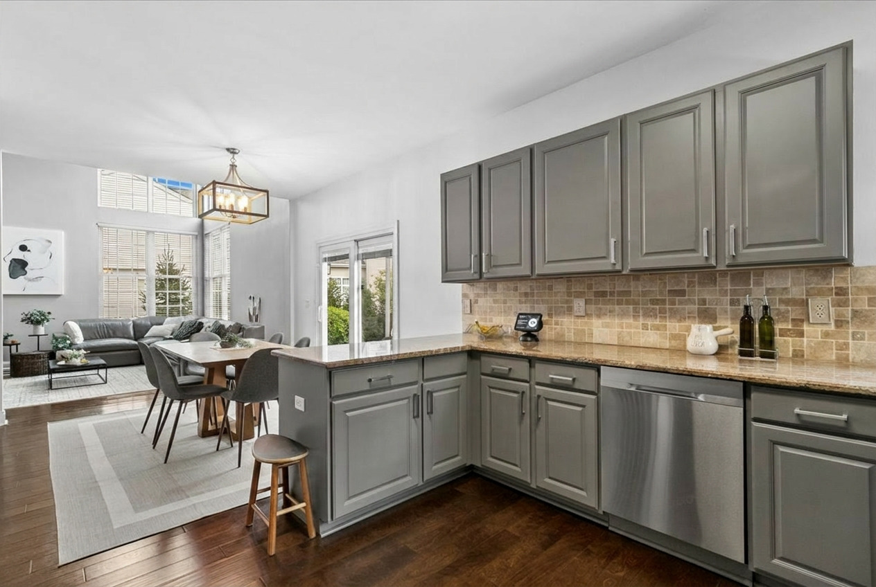 29675 N Environ Circle, Lake Bluff, IL 60044