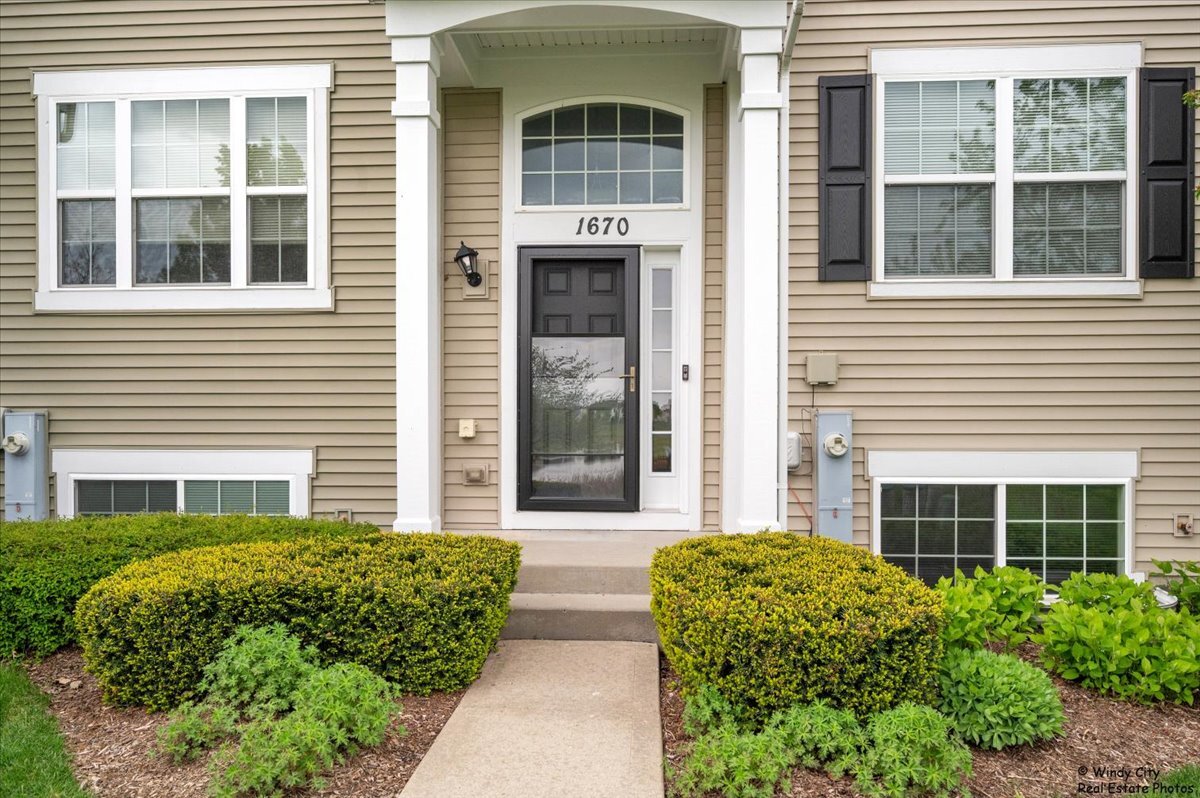 Pingree Grove, IL 60140