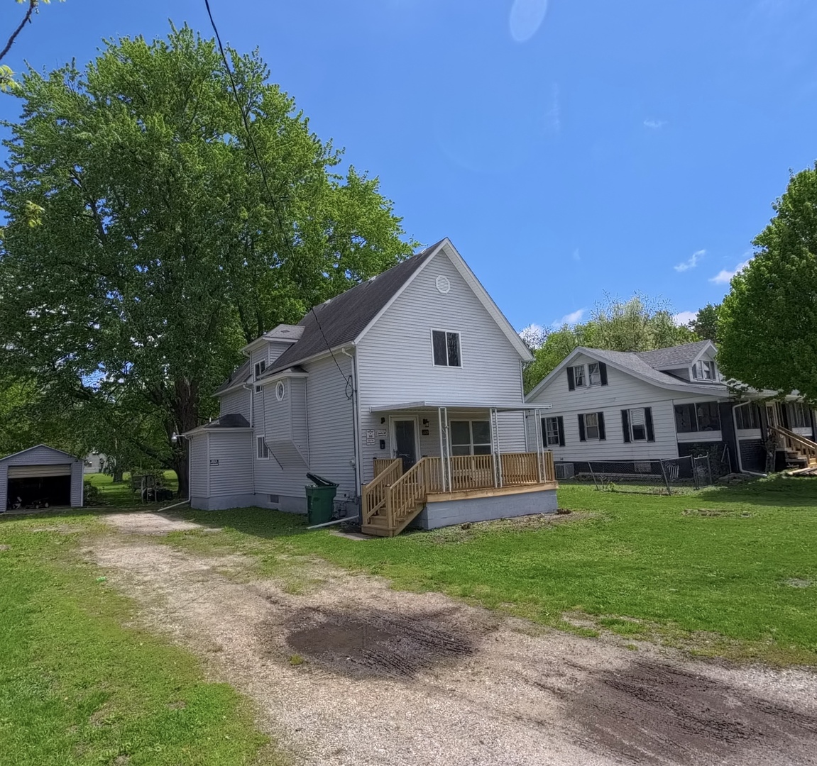 649 Indiana Avenue, Galesburg, IL 61401