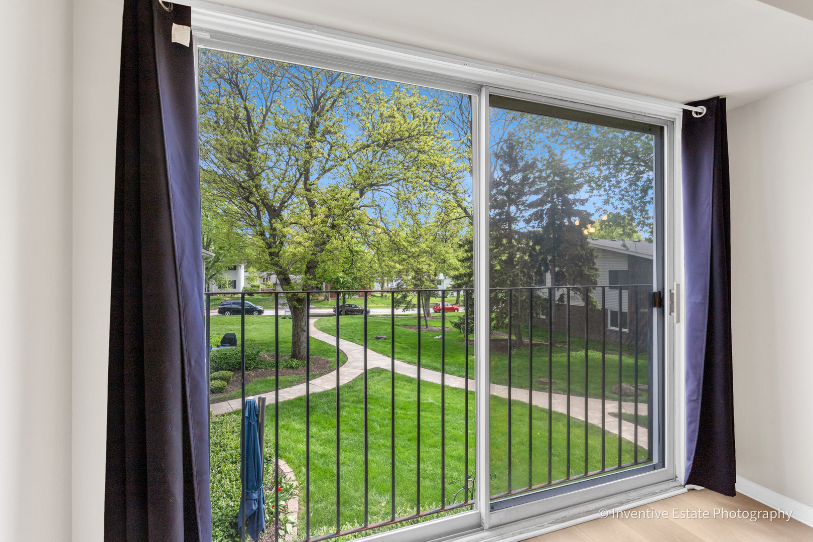 2711 Hobson Road #5, Woodridge, IL 60517