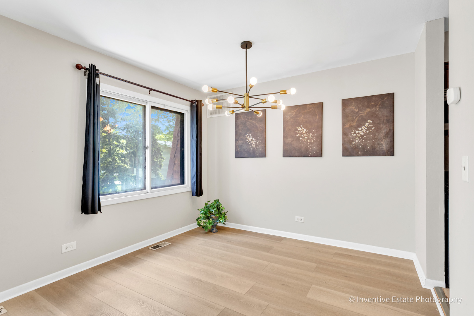 2711 Hobson Road #5, Woodridge, IL 60517