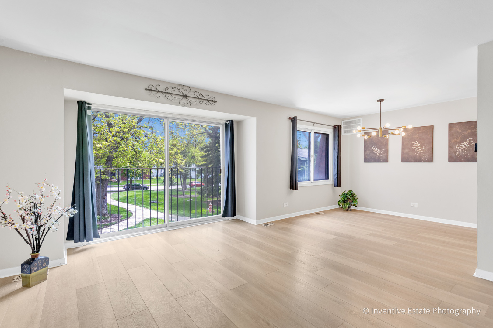 2711 Hobson Road #5, Woodridge, IL 60517