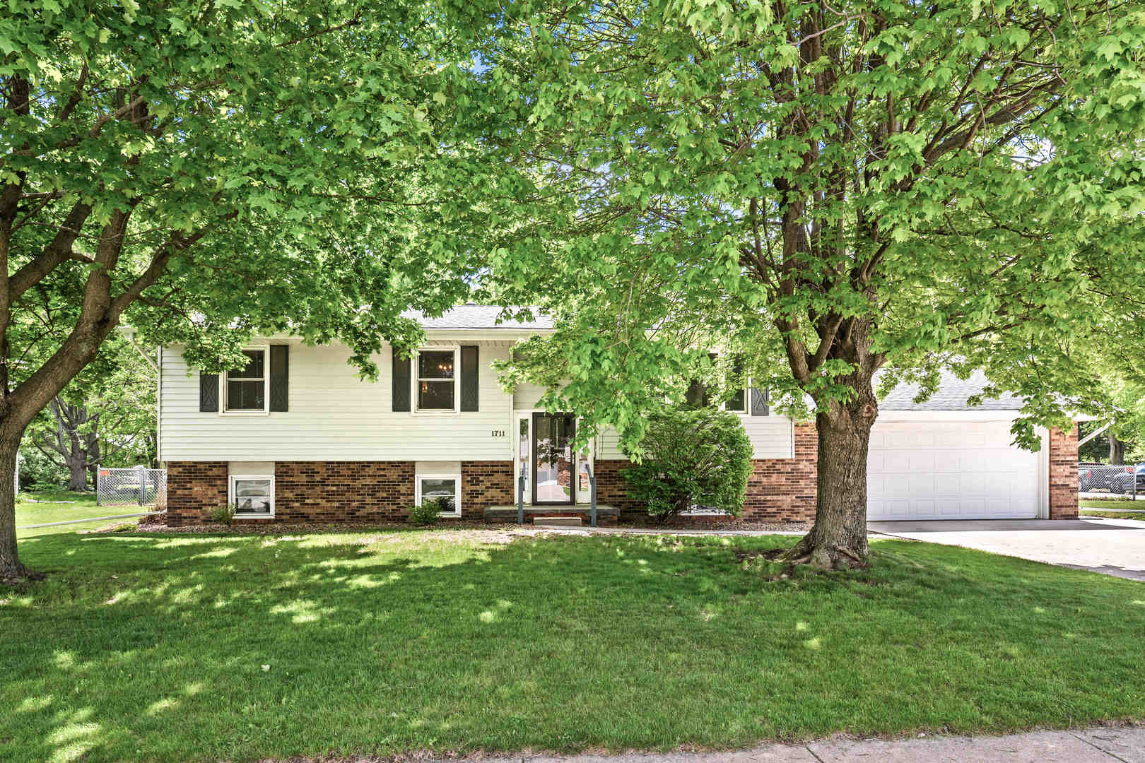 1711 Braden Drive, Normal, IL 61761