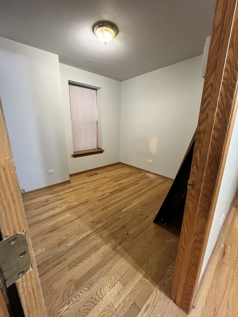 3217 S May Street #1, Chicago, IL 60608