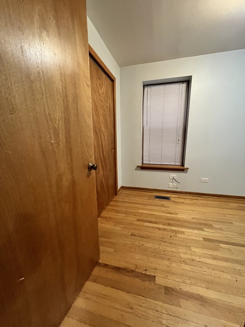 3217 S May Street #1, Chicago, IL 60608