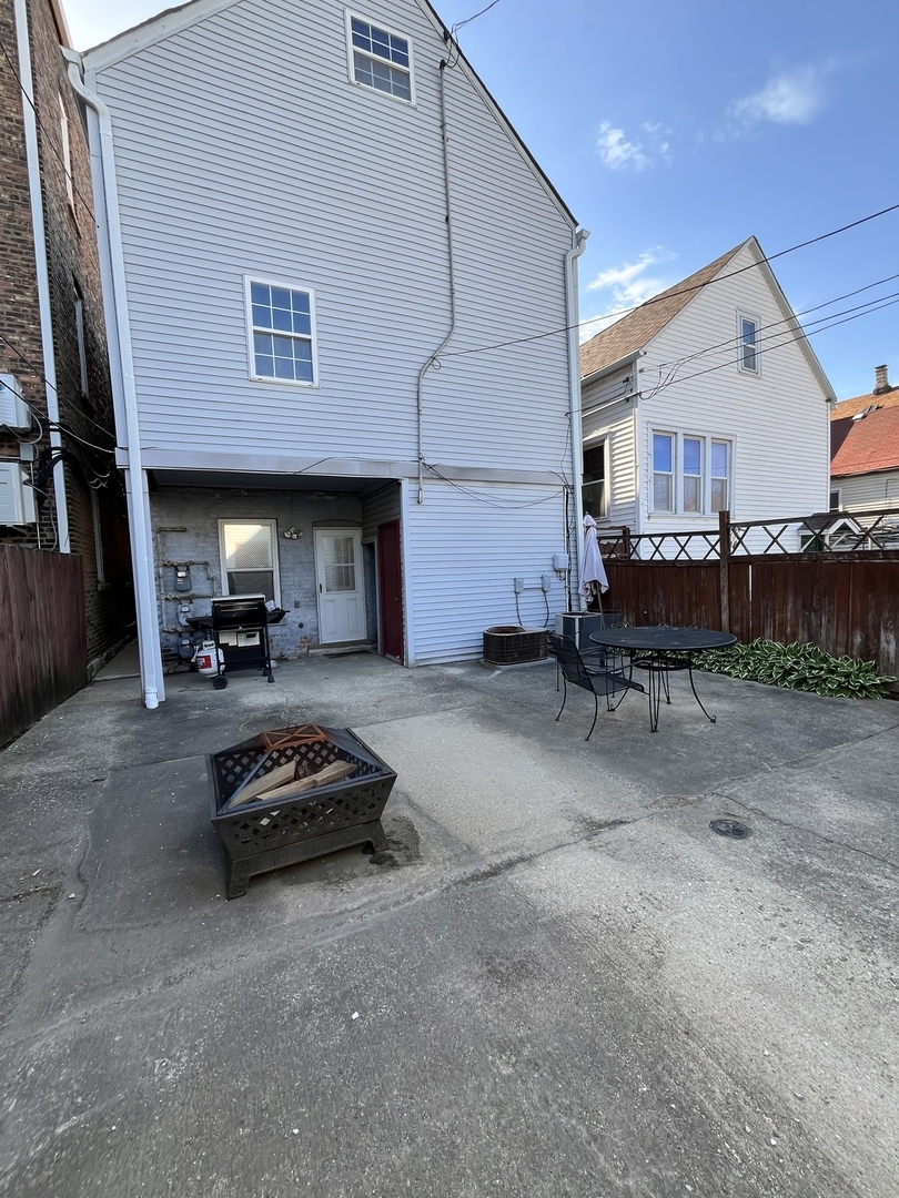 3217 S May Street #1, Chicago, IL 60608