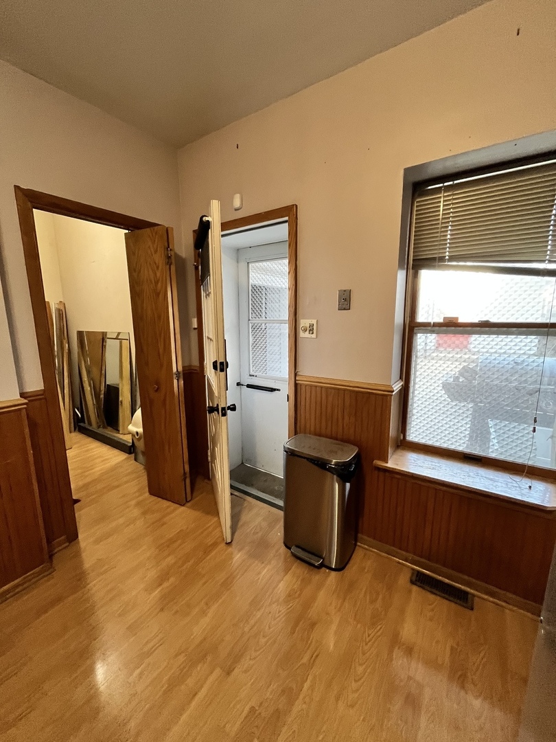 3217 S May Street #1, Chicago, IL 60608