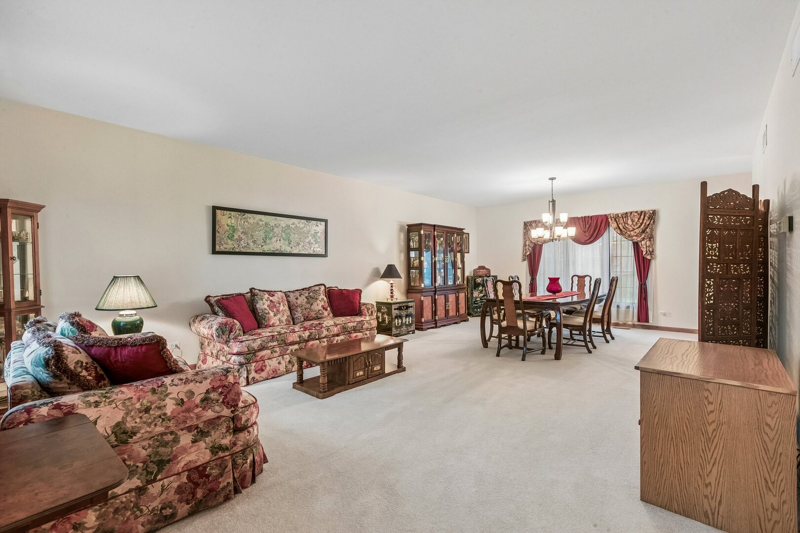 1105 Portsmouth Circle, Gurnee, IL 60031