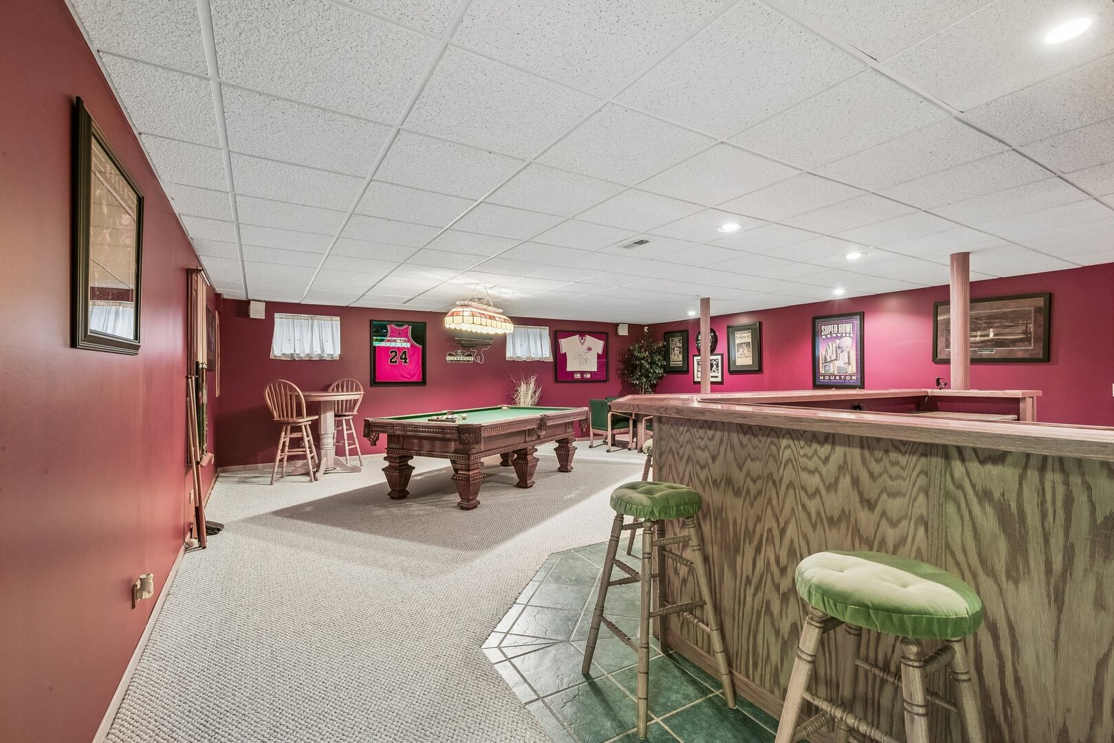 1105 Portsmouth Circle, Gurnee, IL 60031