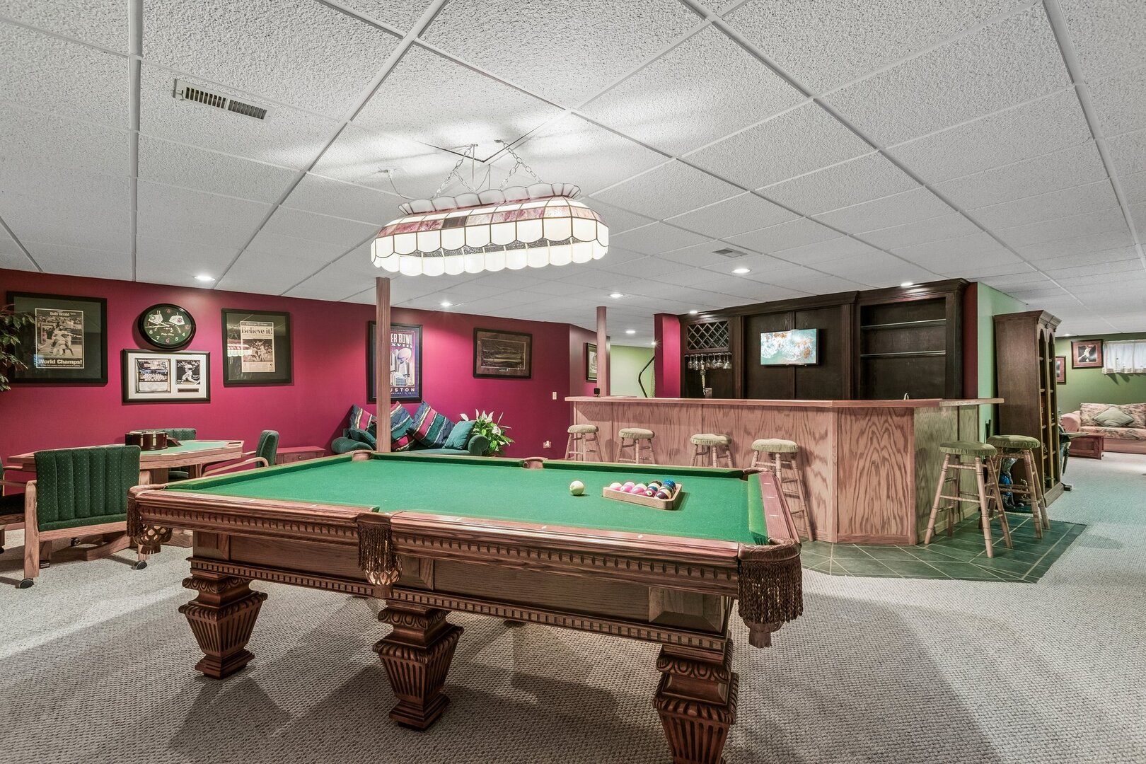 1105 Portsmouth Circle, Gurnee, IL 60031