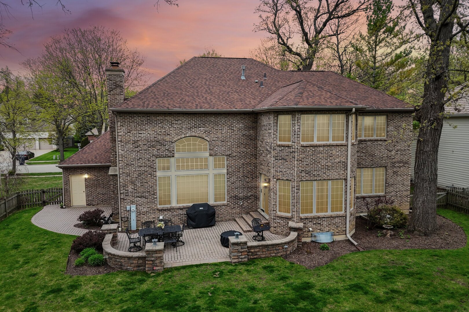 1105 Portsmouth Circle, Gurnee, IL 60031