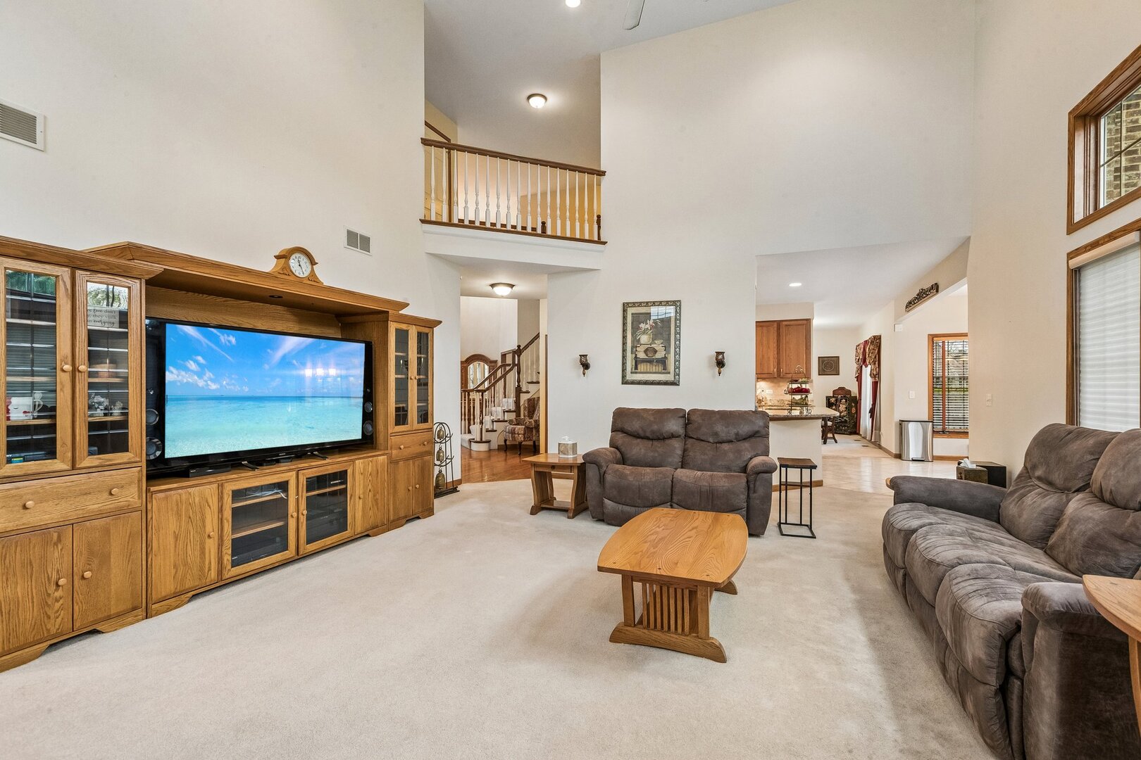 1105 Portsmouth Circle, Gurnee, IL 60031