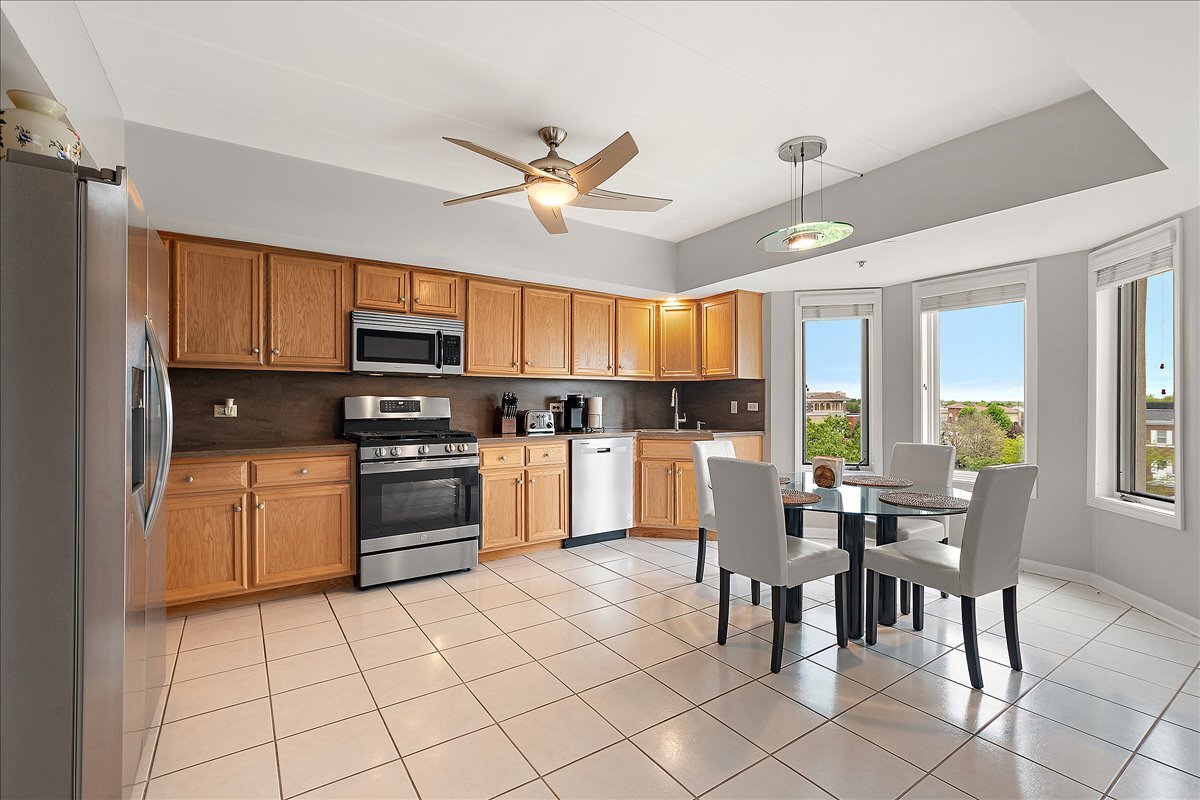 16040 BOARDWALK Lane #3D, Orland Park, IL 60467