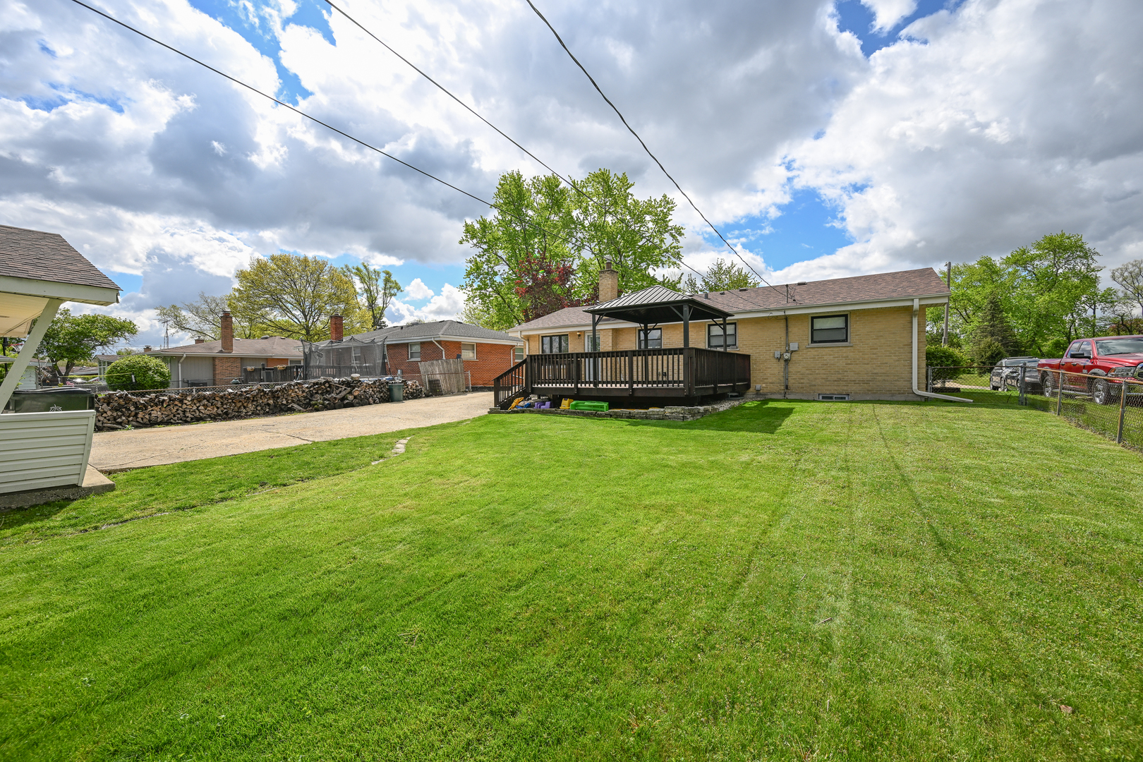401 Forest Preserve Drive, Wood Dale, IL 60191