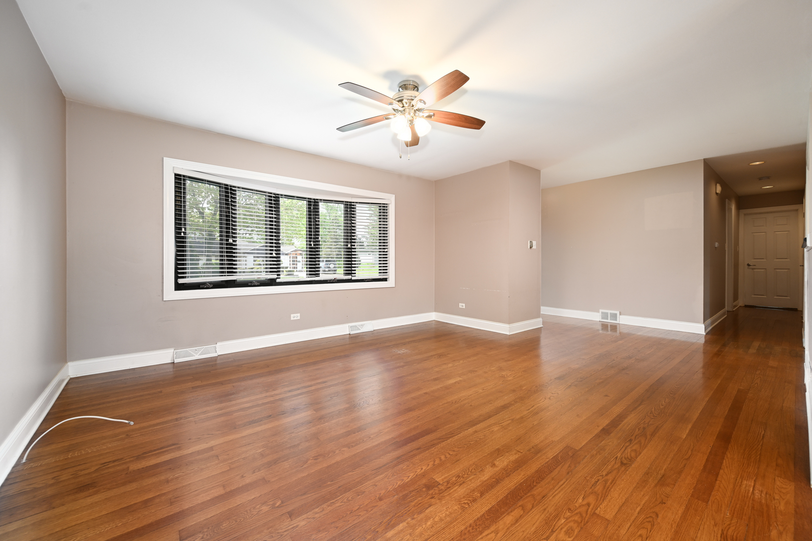 401 Forest Preserve Drive, Wood Dale, IL 60191