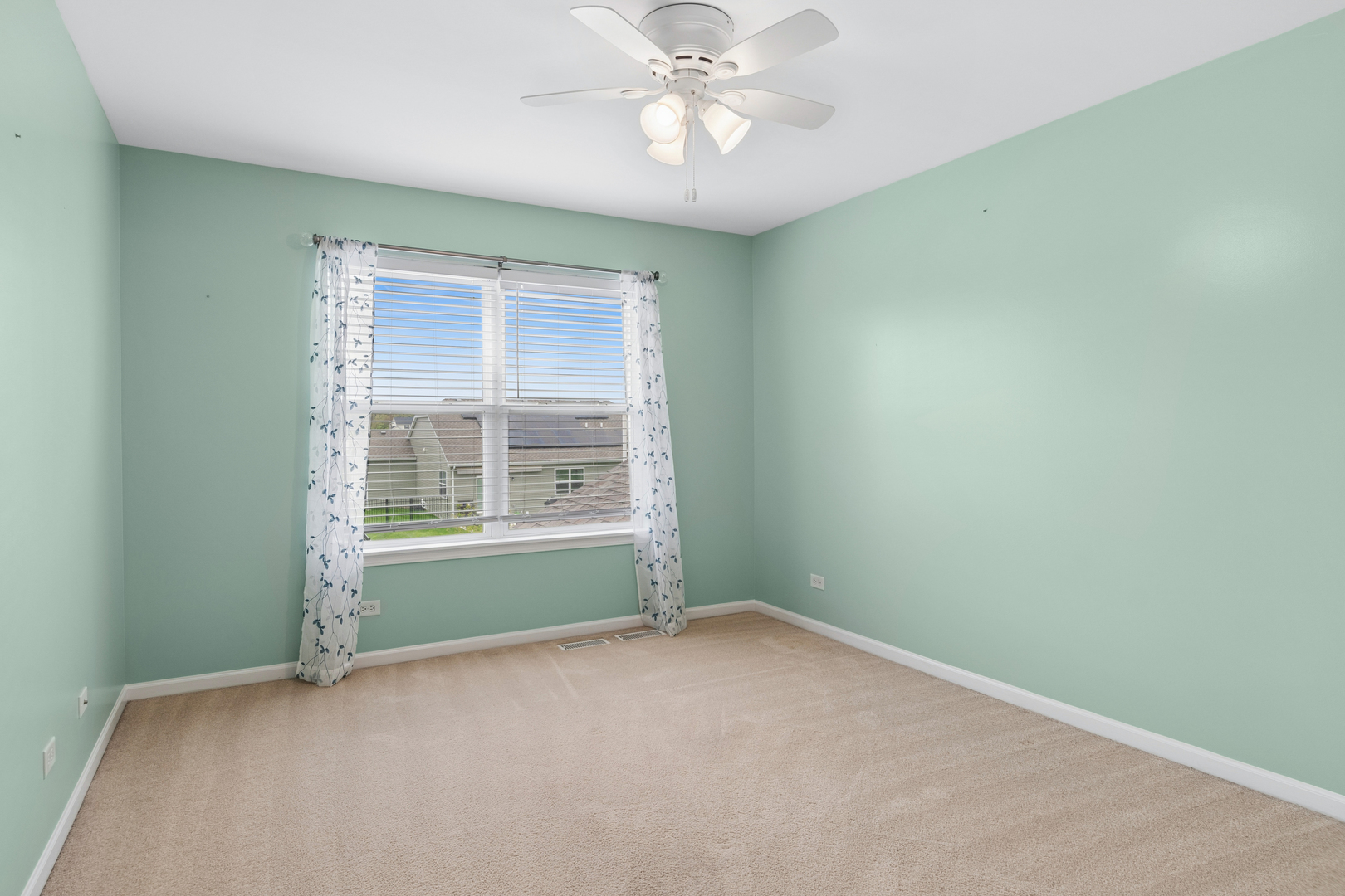 3426 Ryan Drive, Yorkville, IL 60560
