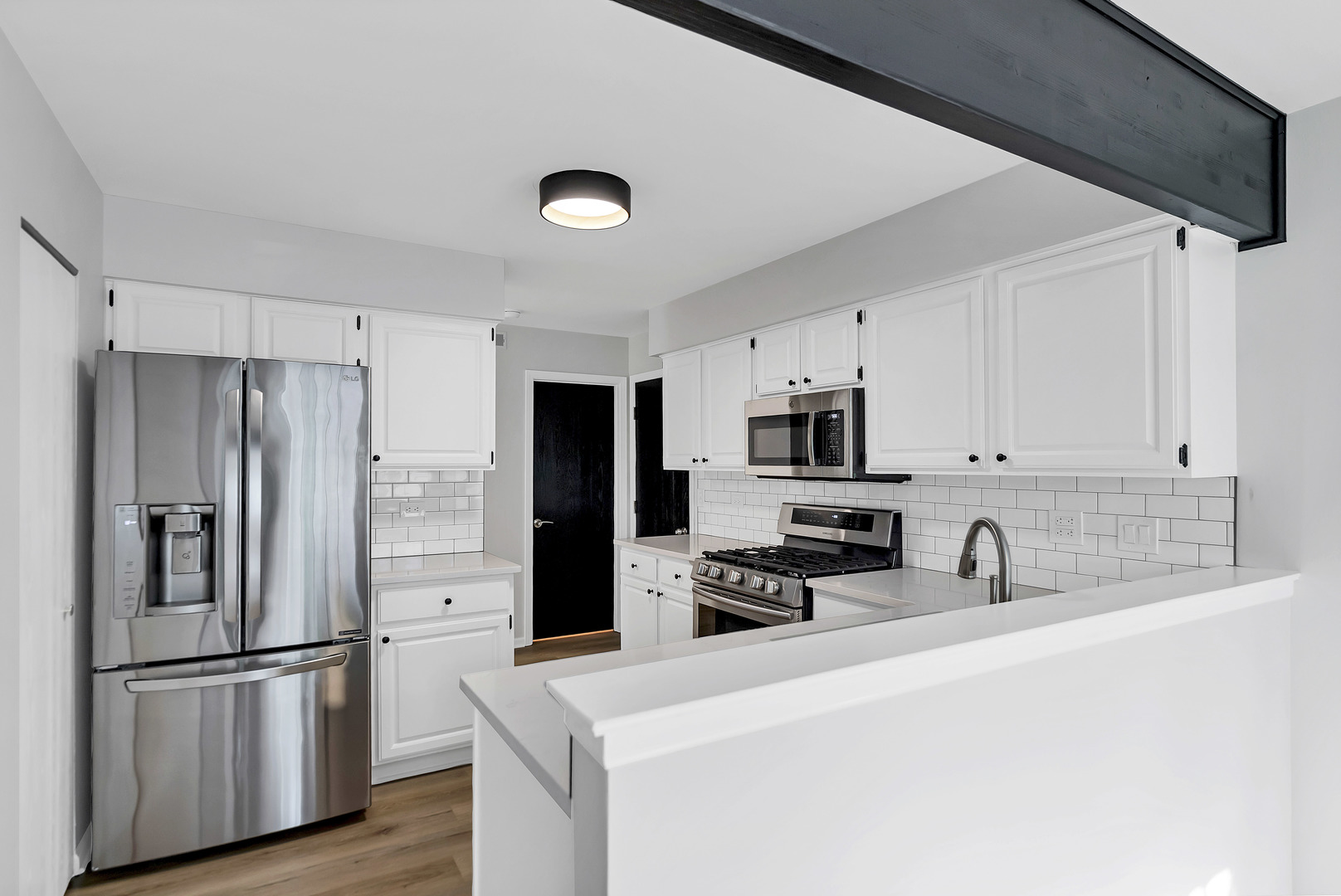 3053 Anton Drive, Aurora, IL 60504