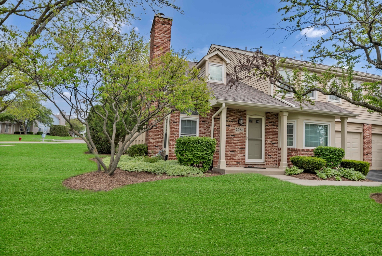 3053 Anton Drive, Aurora, IL 60504