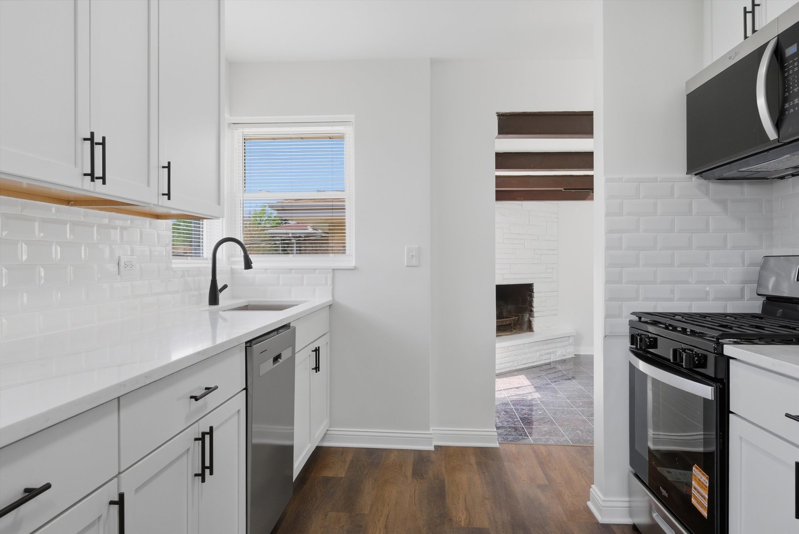 16560 Greenwood Avenue, South Holland, IL 60473