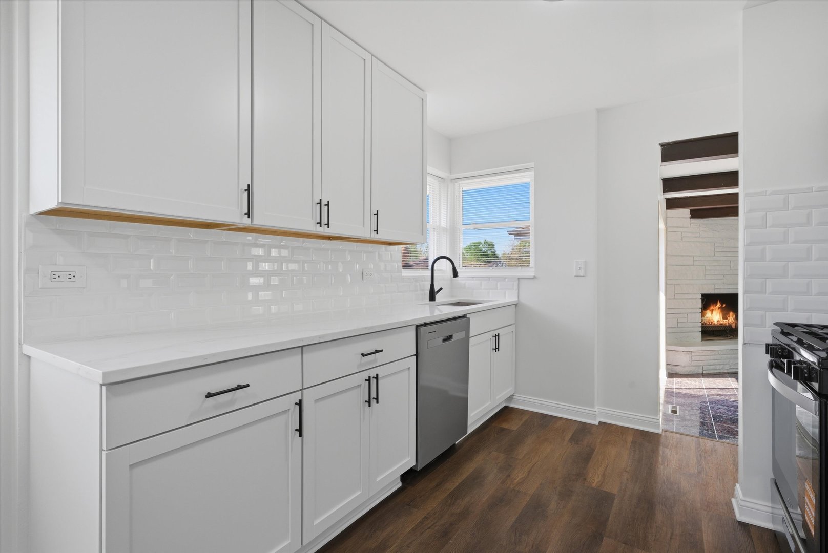 16560 Greenwood Avenue, South Holland, IL 60473