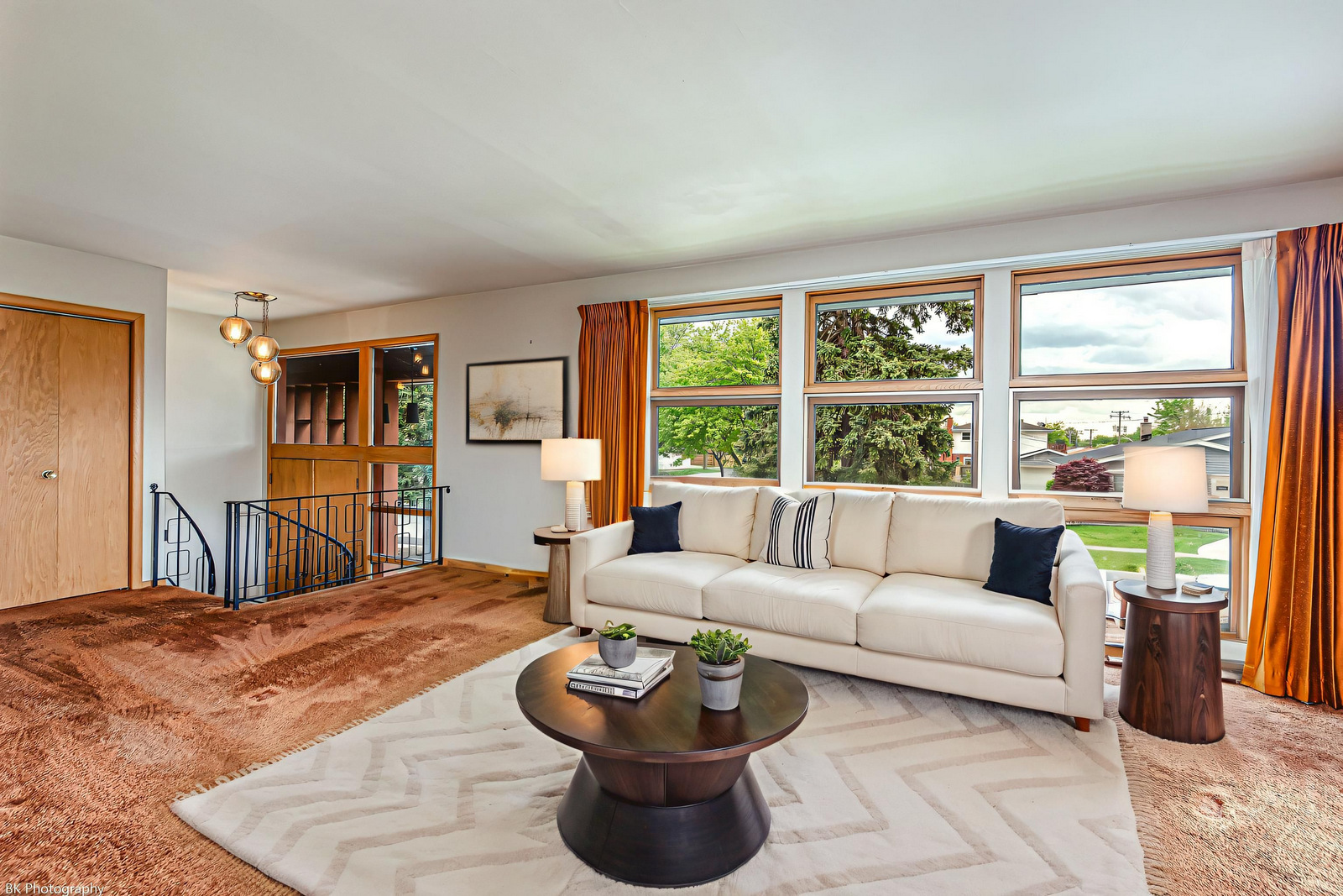 10128 S Kenton Avenue, Oak Lawn, IL 60453