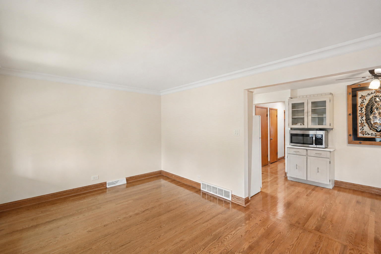 3708 S Central Avenue, Cicero, IL 60804