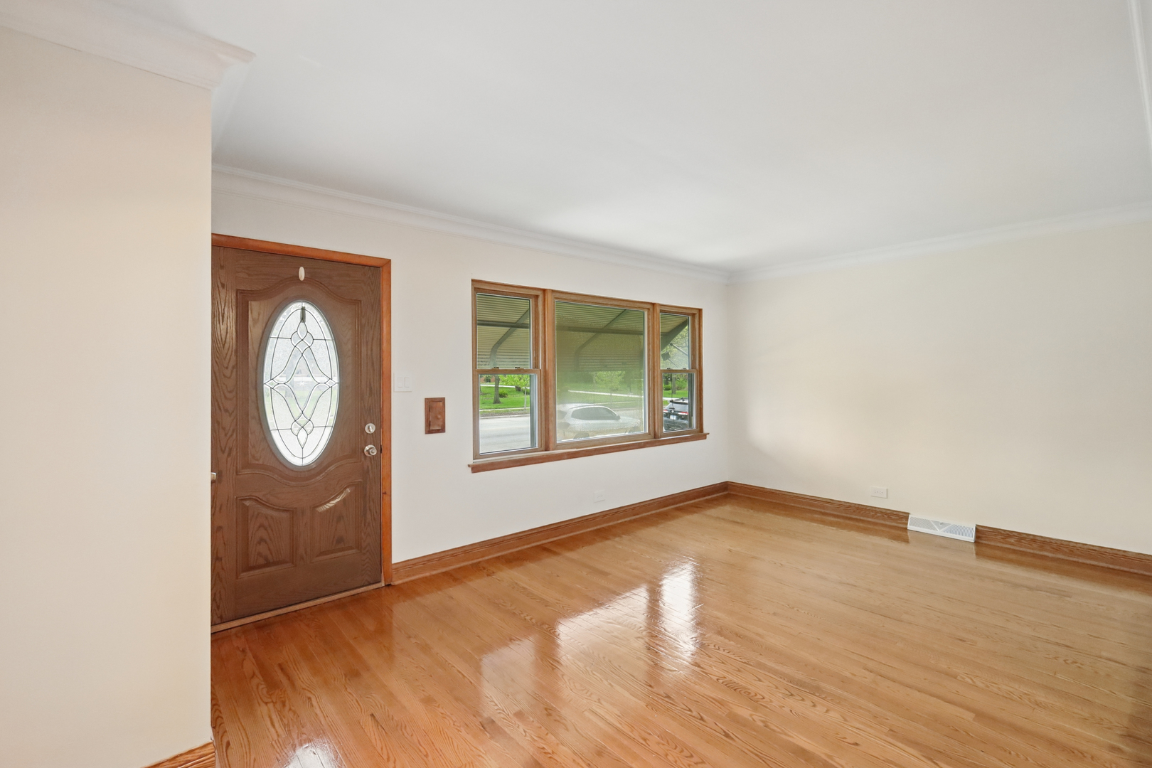 3708 S Central Avenue, Cicero, IL 60804