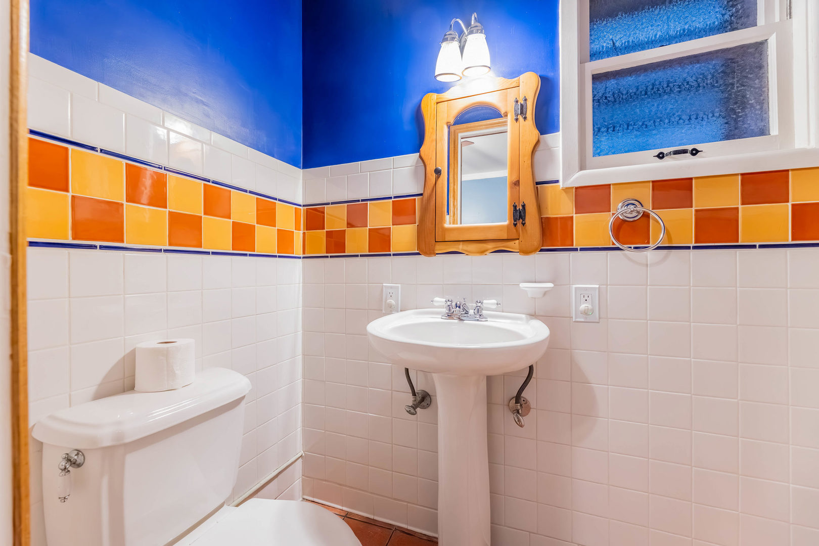 116 S East Avenue #1E, Oak Park, IL 60302