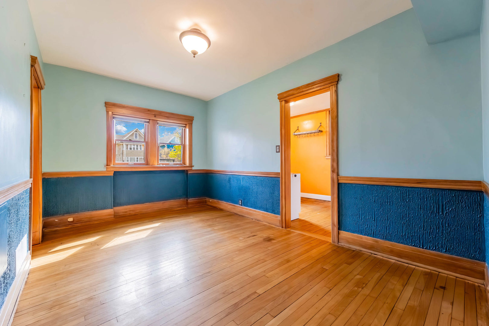 116 S East Avenue #1E, Oak Park, IL 60302