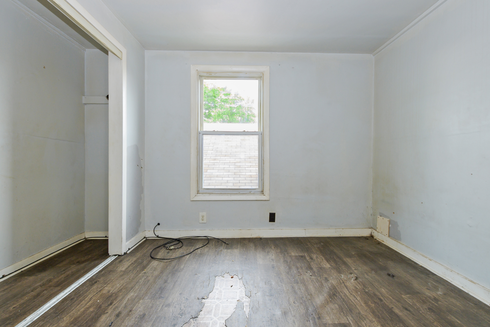 10320 S Indiana Avenue, Chicago, IL 60628